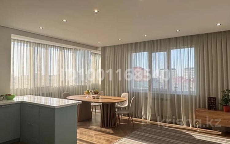 2-комнатная квартира · 120 м² · 7/9 этаж, Владимирский 7А — Напротив роддома, рядом 16 школа за 55 млн ₸ в Атырау — фото 2