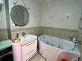 2-комнатная квартира · 72.4 м² · 8/9 этаж, мкр Сары Арка 39 за 26.7 млн ₸ в Атырау — фото 18