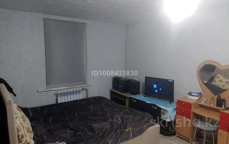 Жеке үй · 3 бөлме · 80 м² · 6 жүзд., Яблочная 161, бағасы: 10 млн ₸ в Усть-Каменогорске, Ахмирово — фото 2
