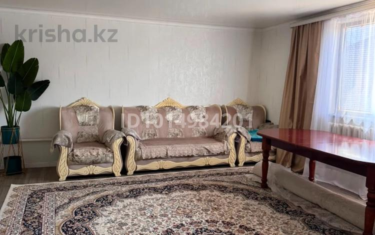 Отдельный дом · 9 комнат · 350 м² · 15 сот., Курмангазы 66 за 90 млн ₸ в  — фото 4