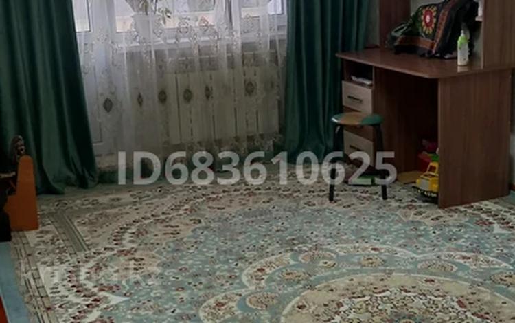 2-комнатная квартира, 45 м², 3/5 этаж, Каратау за 13.5 млн 〒 в Таразе — фото 2
