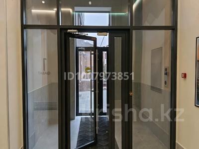 2-бөлмелі пәтер · 52 м² · 4/12 қабат, Улица Ермек Серкебаев, 49 79, бағасы: 32 млн ₸ в Астане, Нура р-н