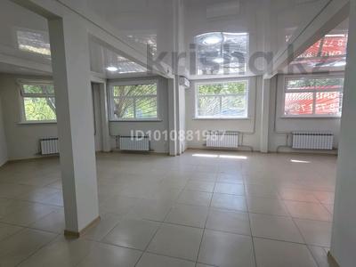 Еркін, дүкендер мен бутиктер · 186.6 м², бағасы: 700 000 ₸ в Усть-Каменогорске