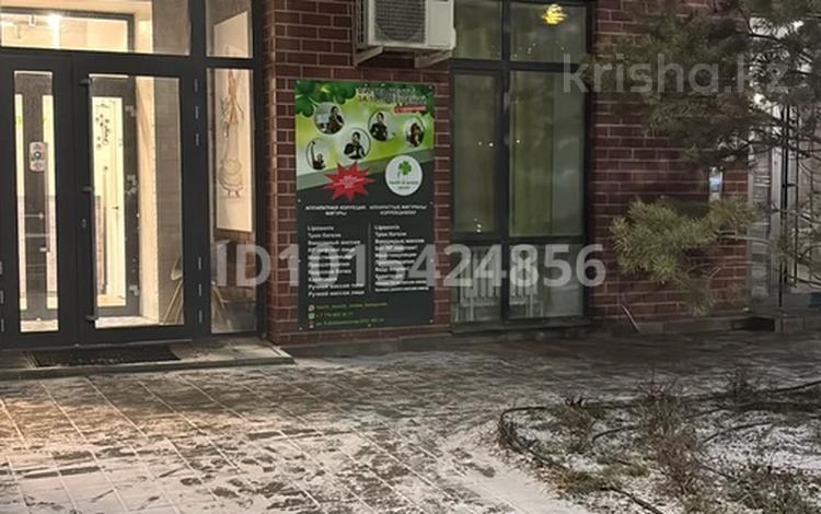 2-бөлмелі пәтер · 65 м² · 7/10 қабат, Юго-Восток ш/а., Дюсембекова — Посуточно 2 комн Люск. Юго-восток ЖК Атамекен, бағасы: 15 000 ₸ в Караганде, Казыбек би р-н — фото 2