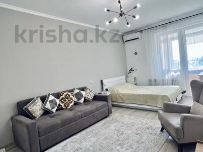 1-комнатная квартира · 45 м² · 7/13 этаж, Макатаева — ЗВОНИТЕ СЕМЁНУ за 280 000 〒 в Алматы, Алмалинский р-н