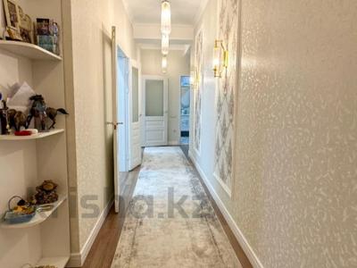 3-бөлмелі пәтер · 108 м² · 5/7 қабат, Болашак 15/3, бағасы: 68 млн ₸ в Талдыкоргане, мкр Болашак