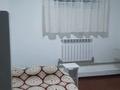 1-комнатная квартира, 20 м², 1/5 этаж по часам, мкр Кокжиек 7 за 2 000 〒 в Алматы, Жетысуский р-н — фото 6