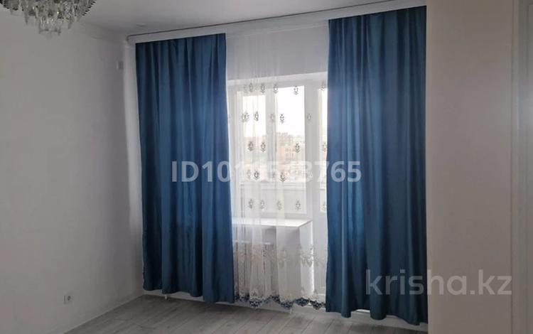 2-комнатная квартира · 70 м² · 5/5 этаж, мкр. Алтын орда 348/1 — Возле конечной остановки автобуса 25 за 150 000 ₸ в Актобе — фото 8