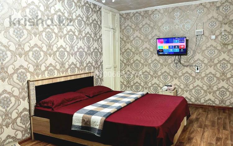 2-бөлмелі пәтер · 45 м² · 2/5 қабат, проспект абая 50 — Автоуправление, бағасы: 12 000 ₸ в  — фото 2