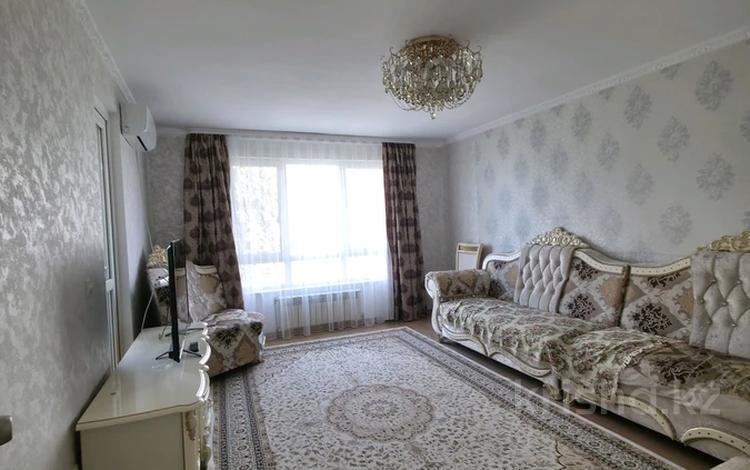 2-комнатная квартира · 63 м² · 5/9 этаж, мкр Аккент 90/3 за 250 000 ₸ в Алматы, Алатауский р-н — фото 2