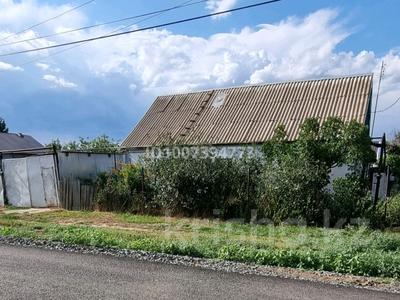 Отдельный дом · 5 комнат · 60 м² · 8 сот., Халела Досмухамедова 17 за 15 млн 〒 в Уральске