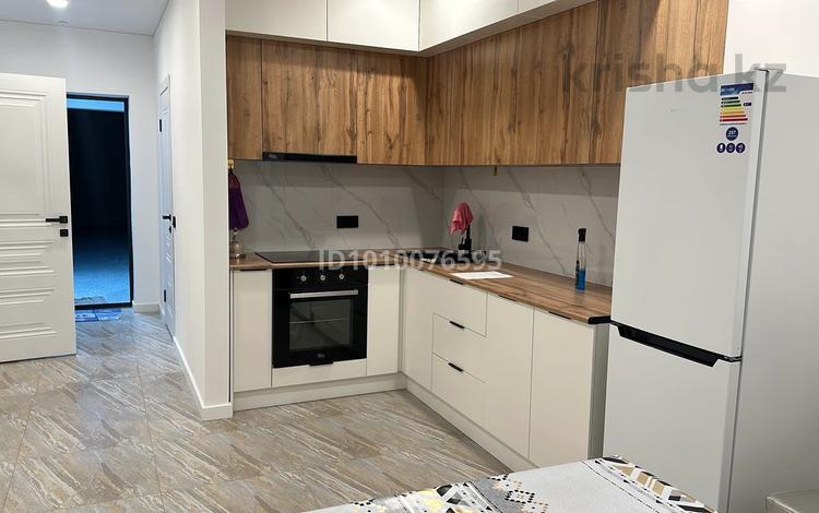 1-комнатная квартира · 45 м² · 6/13 этаж, мкр Шугыла 340/37 за 230 000 ₸ в Алматы, Наурызбайский р-н — фото 2