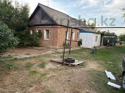 Отдельный дом · 2 комнаты · 54 м² · 10 сот., Достык, Садовая 25 за 9 млн ₸ в Западно-Казахстанской обл.