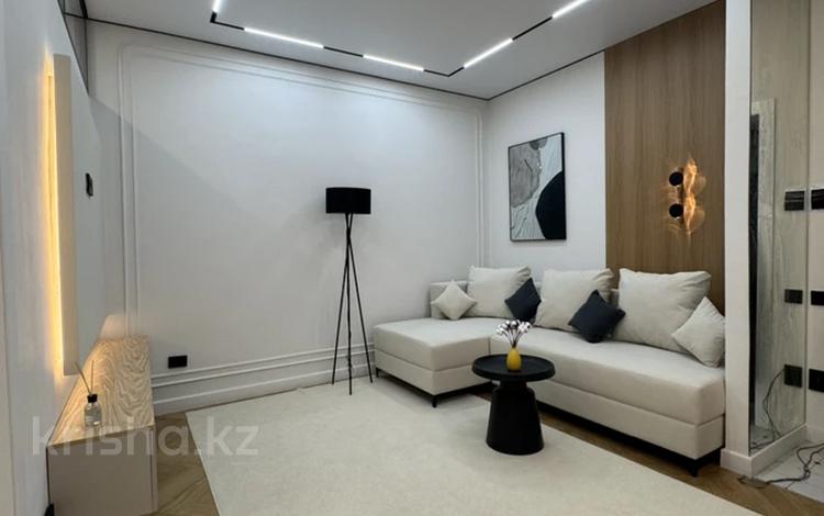 1-комнатная квартира · 52 м², мкр. Алтын орда 2 за 29 млн ₸ в Актобе — фото 2