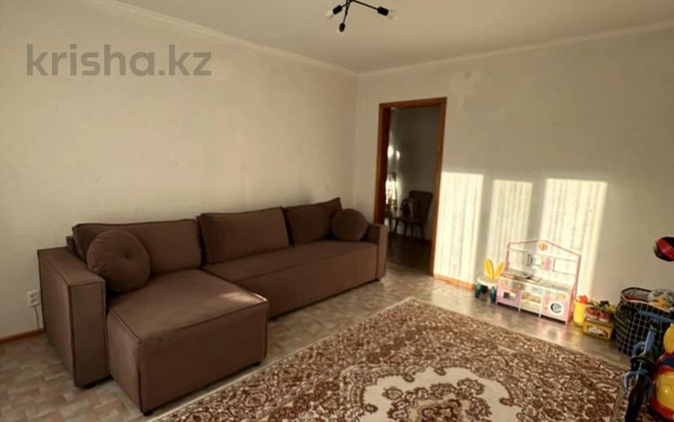 3-бөлмелі пәтер · 60 м² · 6/9 қабат, Машхур Жусупа 284, бағасы: 28 млн ₸ в Павлодаре — фото 11