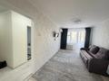 2-бөлмелі пәтер · 45 м² · 3/5 қабат, Хусаинова 157 — Универмаг, бағасы: 15 000 ₸ в Уральске — фото 3