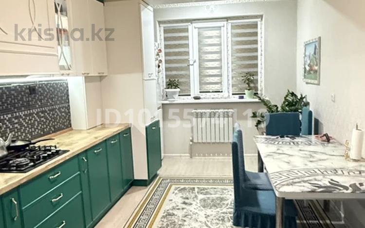 3-бөлмелі пәтер · 107 м² · 6/10 қабат, 17-ш/а. 83, бағасы: 35 млн ₸ в Актау, 17-й мкр — фото 2