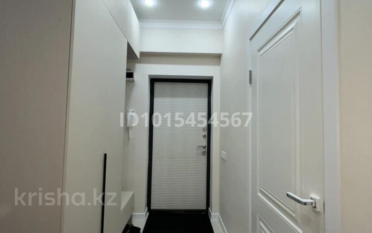2-комнатная квартира · 58.8 м² · 1/9 этаж, мкр Нурсая, Елорда за 220 000 ₸ в Атырау — фото 2