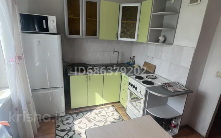 1-комнатная квартира, 40 м², 3/9 этаж помесячно, Металлургов 17