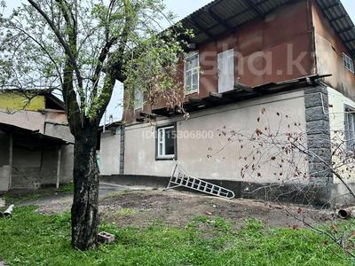 Отдельный дом · 4 комнаты · 120 м² · 8.2 сот., мкр Нур Алатау, Нурлы Байкенов 10 — Рахмадиева за 180 млн ₸ в Алматы, Бостандыкский р-н