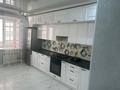 2-комнатная квартира · 70 м² · 5/6 этаж, Акотау 20 — Остановка 8 школа, мойка деповская за 230 000 ₸ в Уральске — фото 2