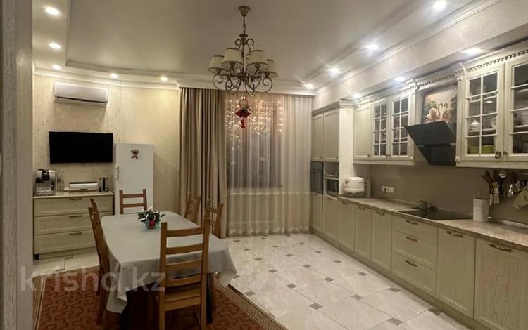 4-комнатная квартира · 170 м² · 11/13 этаж, Варламова 33 — АБАЯ/ТЛЕНДИЕВА за 133 млн ₸ в Алматы, Алмалинский р-н — фото 2