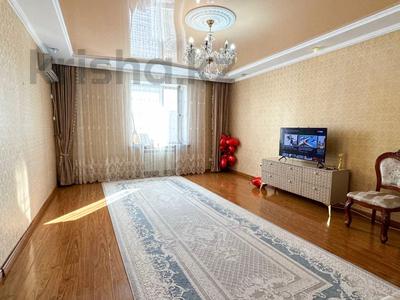 4-комнатная квартира · 110 м² · 2/5 этаж, Болашак за 48 млн 〒 в Талдыкоргане