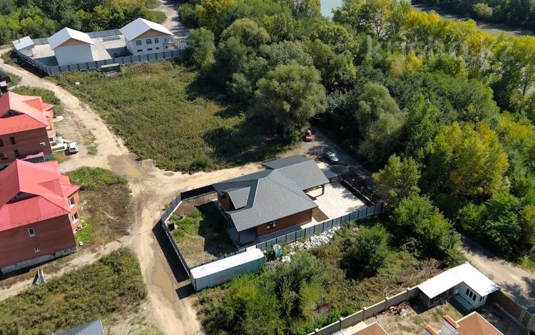 Участок · 8 соток, Астана — Дворец Спорта,Потанина,Назарбаева,Стрелка за 12.5 млн 〒 в Усть-Каменогорске — фото 2