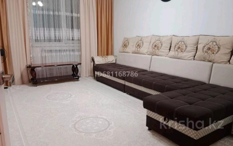 2-комнатная квартира · 60 м² · 2/5 этаж, 15 микрорайон 21 за 18.5 млн ₸ в Таразе — фото 2