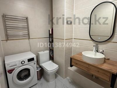 2-бөлмелі пәтер · 55 м² · 5/13 қабат, Тастақ-2 ш/а., Толе би 189/3, бағасы: 300 000 ₸ в Алматы, Алмалинский р-н