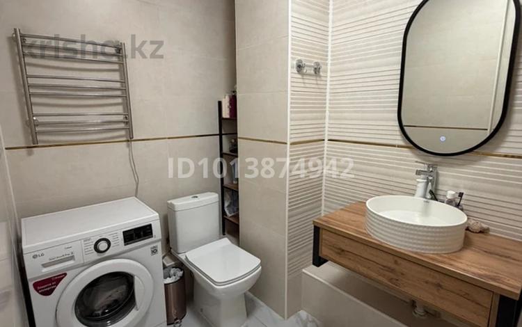 2-бөлмелі пәтер · 55 м² · 5/13 қабат, Тастақ-2 ш/а., Толе би 189/3, бағасы: 300 000 ₸ в Алматы, Алмалинский р-н — фото 2