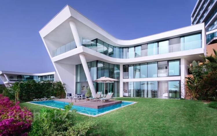 Дом · 4 комнаты · 250 м², Богазичи за 598 000 ₸ в Бодруме — фото 18