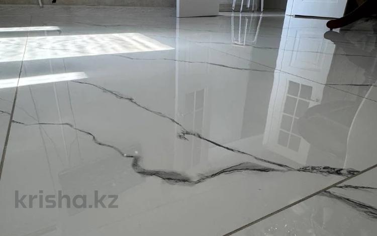 2-бөлмелі пәтер · 46.3 м² · 3/5 қабат, Абилкайыр Хана пр-т, бағасы: 12 млн ₸ в Актобе — фото 2