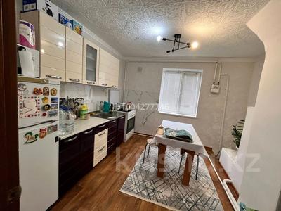 2-комнатная квартира · 42 м² · 1/2 этаж, Садовая — Ресторана Саке за 8.5 млн ₸ в Актобе, жилой массив Жилянка