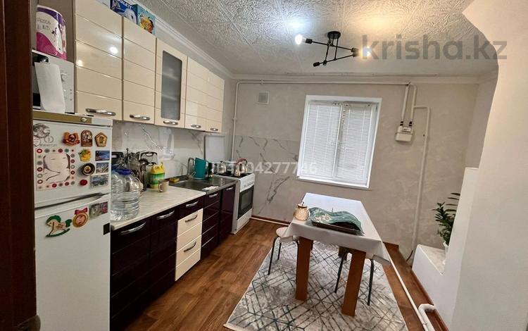 2-комнатная квартира · 42 м² · 1/2 этаж, Садовая — Ресторана Саке за 8.5 млн ₸ в Актобе, жилой массив Жилянка — фото 2