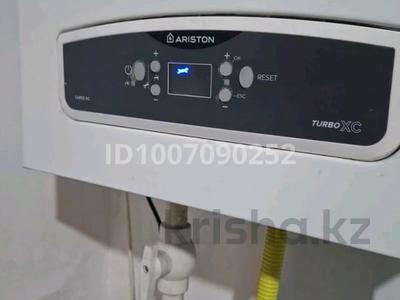 Отдельный дом · 4 комнаты · 63.9 м² · 7 сот., мкр Михайловка , Бадина 119 за 15 млн 〒 в Караганде, Казыбек би р-н