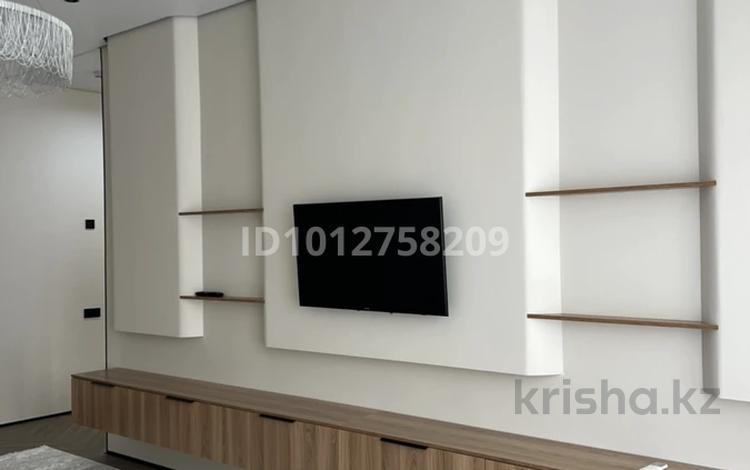 2-бөлмелі пәтер · 62 м² · 2/9 қабат, Жамбыла 162, бағасы: 300 000 ₸ в Таразе — фото 2