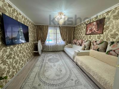 3-бөлмелі пәтер · 64 м² · 1/10 қабат, Майры 43, бағасы: 35 млн ₸ в Павлодаре