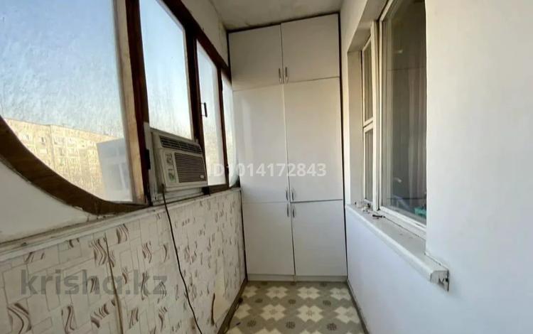1-комнатная квартира · 33 м² · 5/5 этаж, мкр Аксай-3 2 — Момышулы Толеби за 180 000 ₸ в Алматы, Ауэзовский р-н — фото 2
