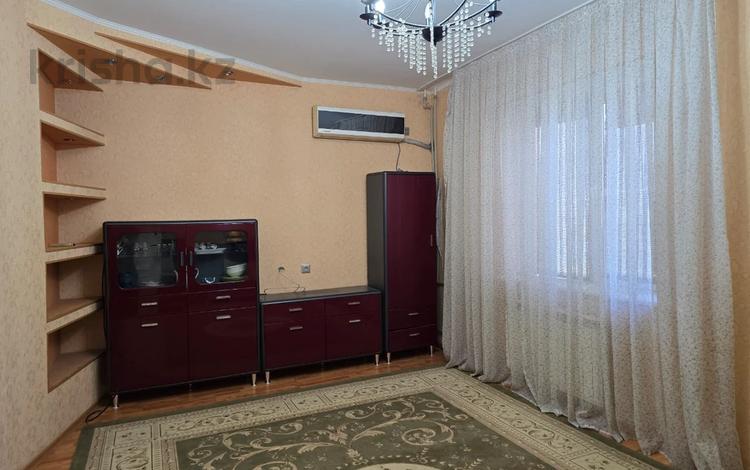 1-комнатная квартира · 45 м² · 3/5 этаж, 15-й мкр 43 за 130 000 ₸ в Актау — фото 2