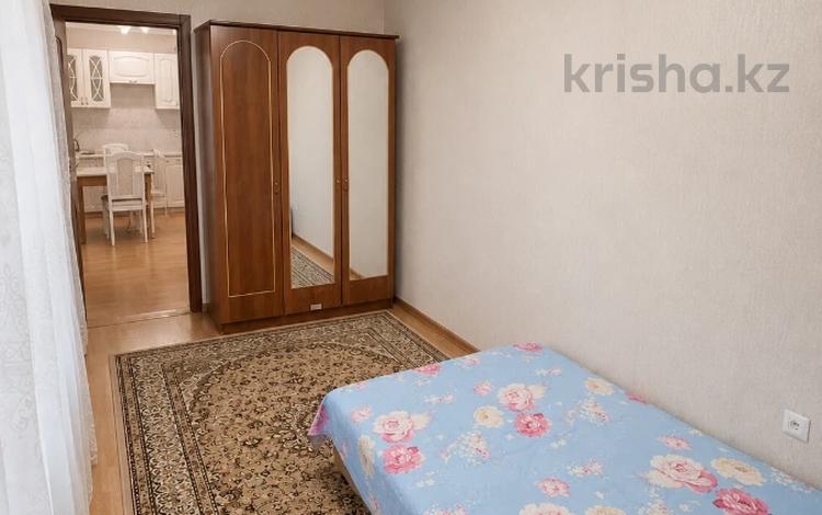 3-бөлмелі пәтер · 56 м² · 3/5 қабат, 6 микрорайон, бағасы: 15.5 млн ₸ в Караганде, Казыбек би р-н — фото 3