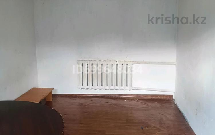 1 бөлме · 15 м², Латифа Хамиди 95/1, бағасы: 45 000 ₸ в Алматы, Жетысуский р-н — фото 2