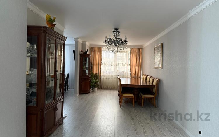 4-комнатная квартира · 130 м² · 8/16 этаж, Сарыарка 3 за 63.5 млн ₸ в Астане, Сарыарка р-н — фото 21