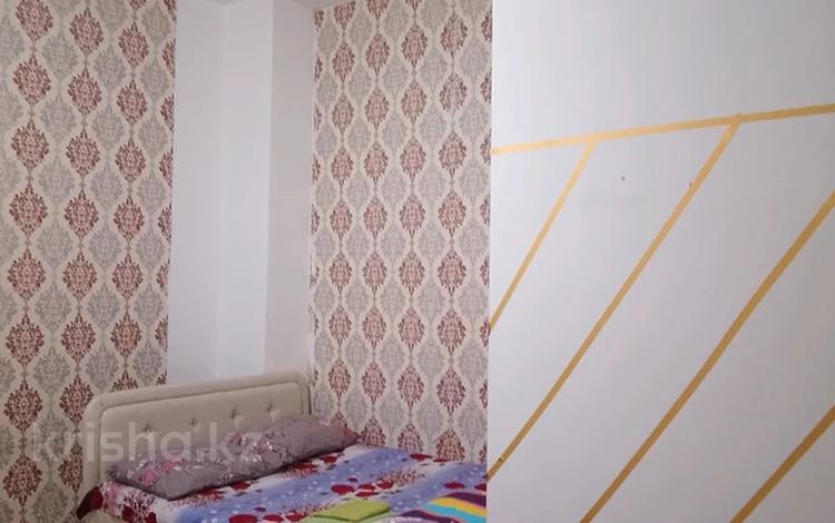 1-комнатная квартира · 30 м² · 2/9 этаж, мкр Аксай-1А 30А — Толе би Яссауи за 10 000 ₸ в Алматы, Ауэзовский р-н — фото 2