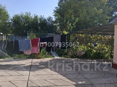 Жеке үй · 4 бөлме · 86 м² · 10 сот., Ворошилова 14 — Школа 20, бағасы: 13 млн 〒 в Мерке
