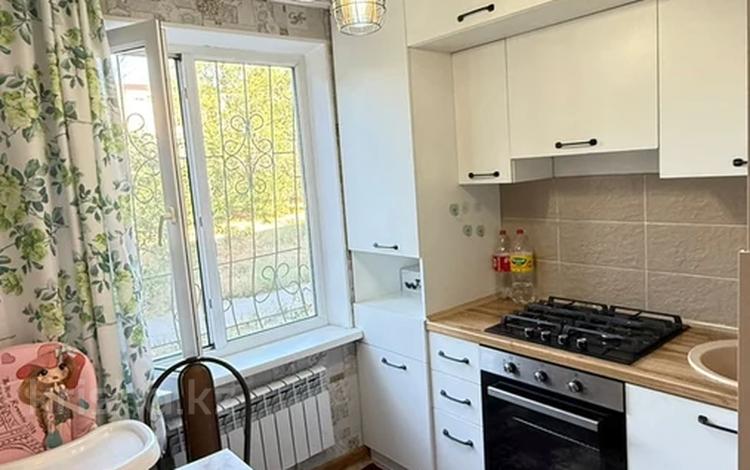 1-бөлмелі пәтер · 30 м² · 1/5 қабат, Самал 34А, бағасы: 135 000 ₸ в Талдыкоргане, мкр Самал — фото 2