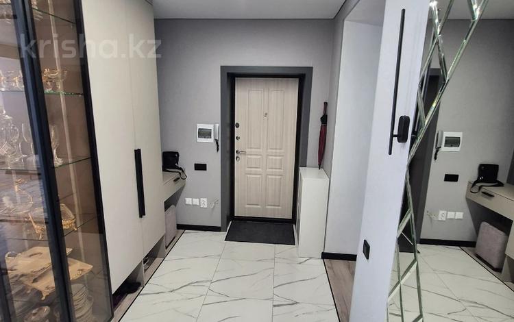 4-бөлмелі пәтер · 125 м² · 2/5 қабат, мкр. Алтын орда, ​Батыс 2 микрорайон, бағасы: 50 млн ₸ в Актобе — фото 2
