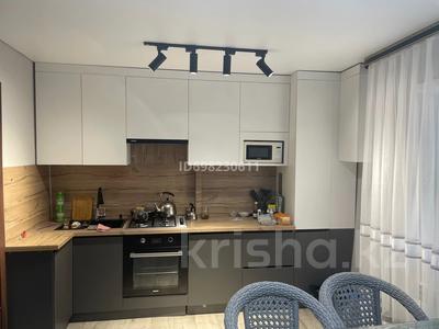 Продажа домов и дачи в Костанайской обл.: Отдельный дом · 3 комнаты · 72 м² · 10 сот., Байтерек 18 за 9 млн 〒 Отдельный дом · 3 комнаты · 72 м² · 10 сот., Байтерек 18 за 9 млн 〒 в Житикаре