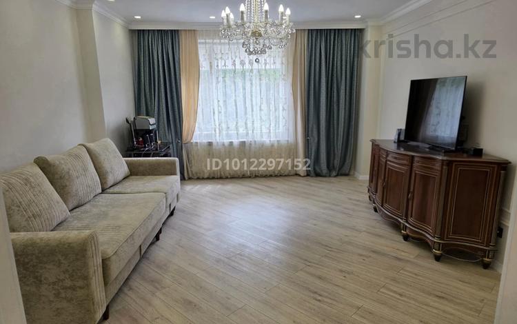 2-комнатная квартира · 60.9 м² · 2/12 этаж, ул. Сауран 3/1 за 43 млн ₸ в Астане, Есильский р-н — фото 2