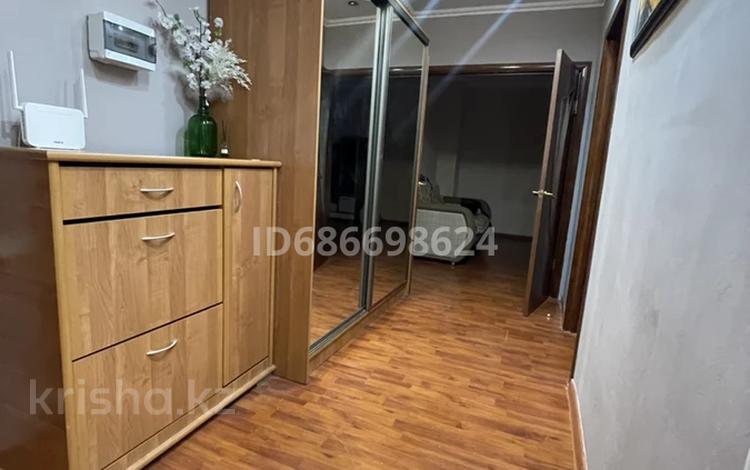 2-комнатная квартира · 65 м² · 13/14 этаж, Алматы 13 за 18 000 ₸ в Астане, Есильский р-н — фото 13